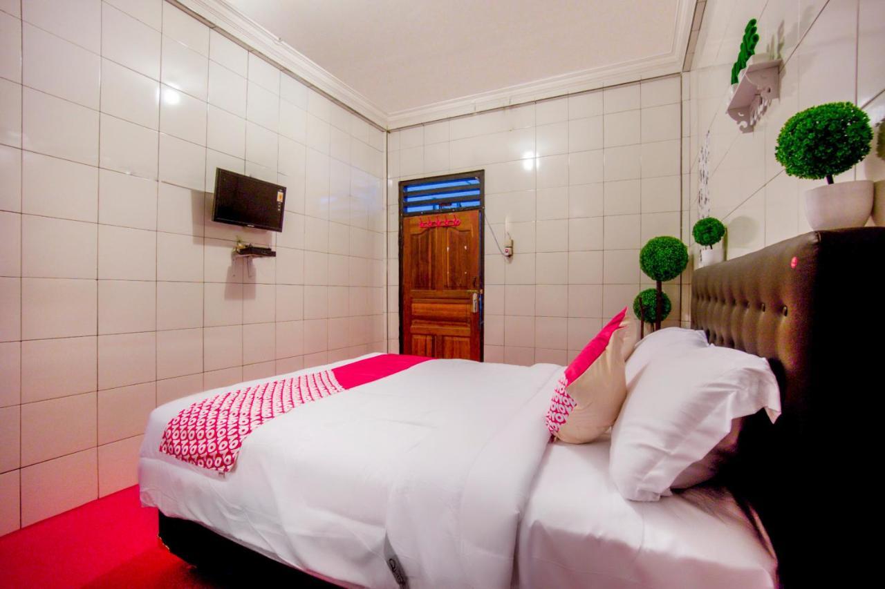 Pagaralam Oyo 2960 Wisma Bara Pagar Alam מראה חיצוני תמונה